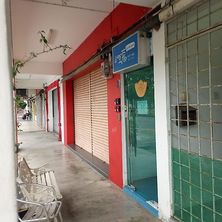The Cardamom Hostel ملقا المظهر الخارجي الصورة